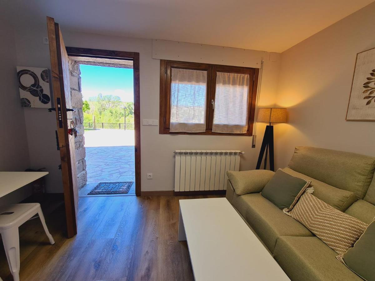Puente Viejo Apartment Santa Cilia de Jaca Exterior foto